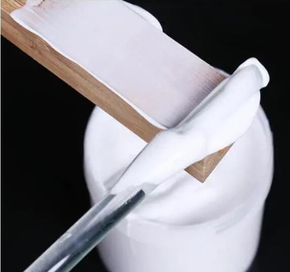 (圖:白乳膠展示圖)